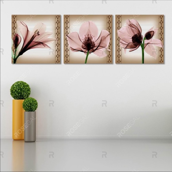 🏠• GORGEOUS 3pc Floral Canvas/Fabric Wall Art - Picture 2 of 7